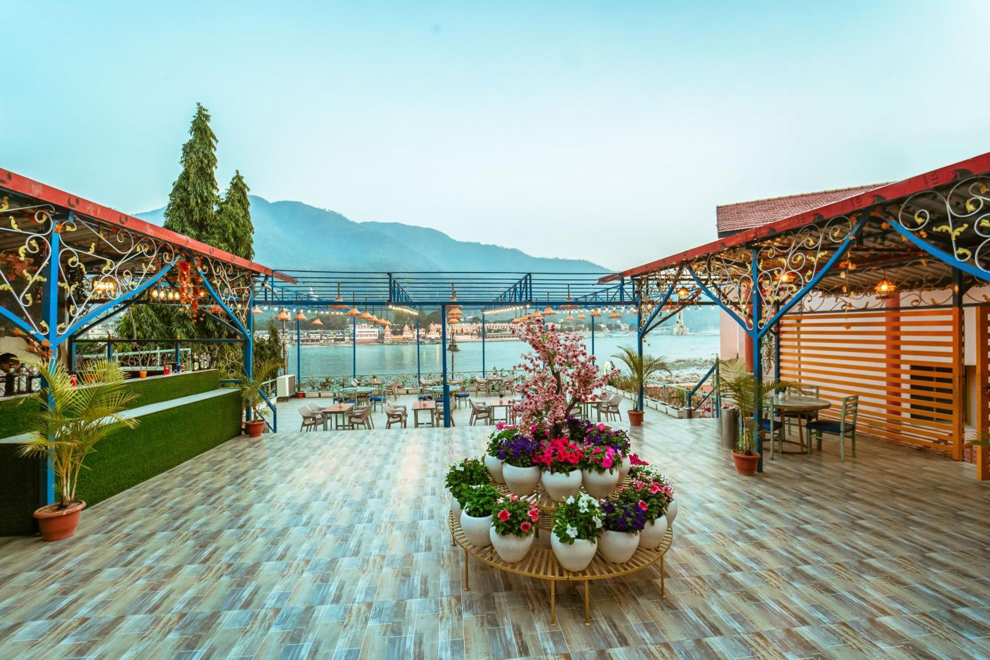 The Neeraj Ganga Heritage Palace Rishikesh Luaran gambar